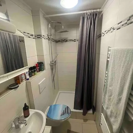 Apartmán 2-zimmer I Center I Fruehstueck I Wifi I Smart Tv I Cozy I Augsburg
